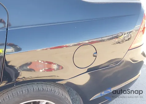 2012 Ford Fusion S z USA, uszkodzony, nr VIN 3FAHP0GA0CR163397